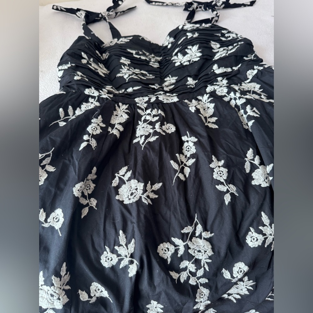Abercrombie & Fitch Emerson Tie-Strap Maxi Black Floral Dress XLT - Picture 10 of 11